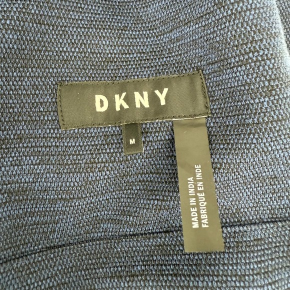DKNY Women's Navy Blue Textured Blazer Jacket Size M Casual‎ Workwear - Picture 5 of 6